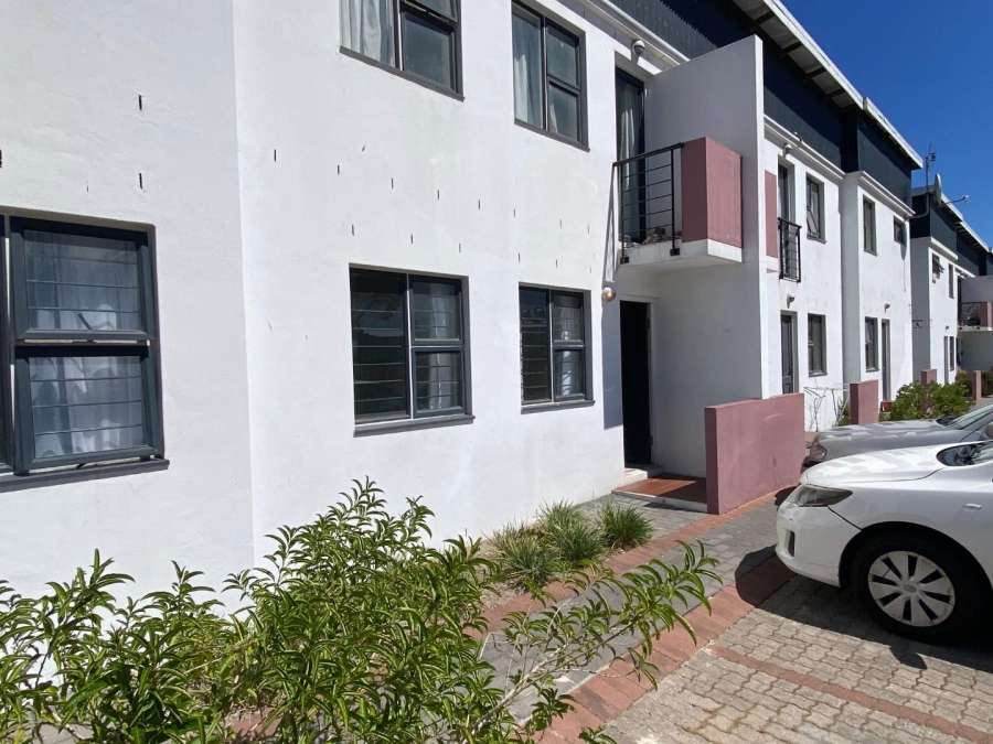 1 Bedroom Property for Sale in Maitland Western Cape